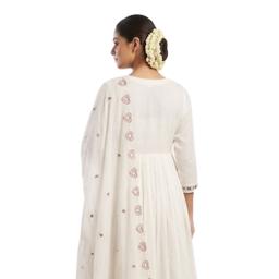 Floral Embroidered Anarkali Thread Work Kurta With Trousers & Dupatta( 3 Set Piece )