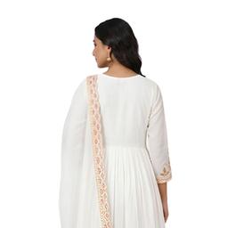Women Floral Embroidered Anarkali Kurta with Trousers & Dupatta