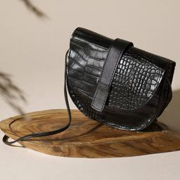 Women's Fold-Over Casual Wear Sling Bag