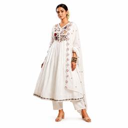 Women Ethnic Motifs Printed Panelled Thread Work Kurta with Trousers & With Dupatta